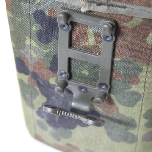Bundeswehr BW Adapter KTS-01 oliv, Koppeladapter für Koppeltragesystem Koppel Tasche